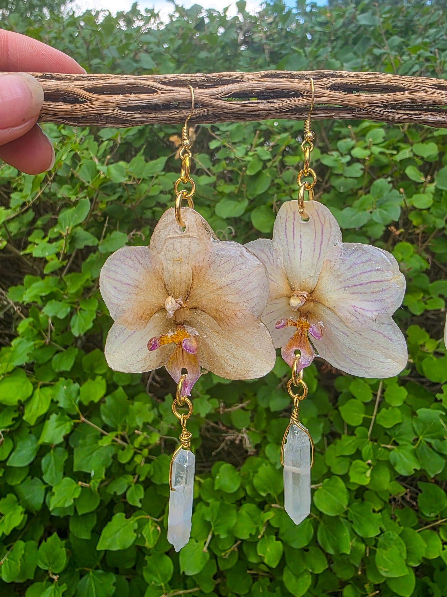 Pixie Orchid drops - Quartz