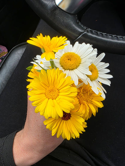 Garden Daisy necklace