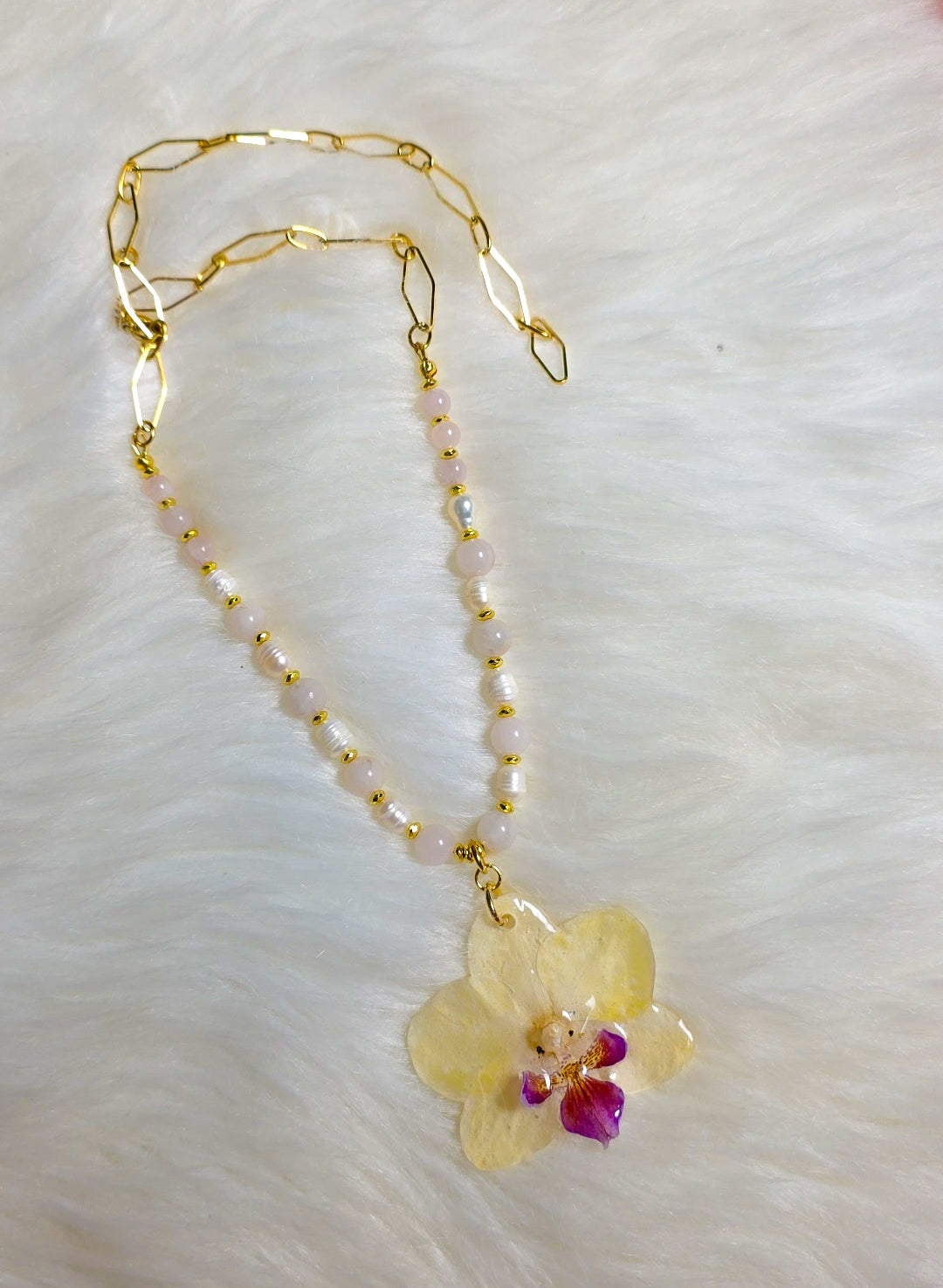 Orchid Aura - Rose Quartz necklace