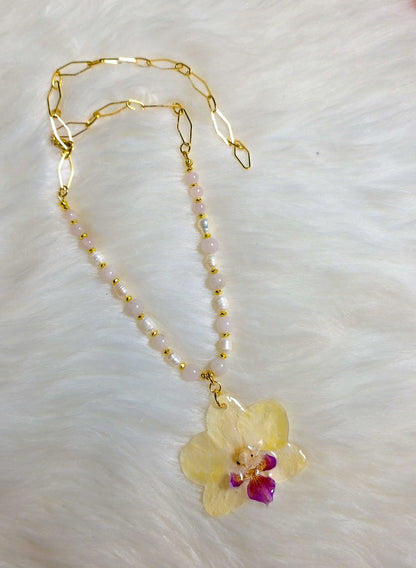 Orchid Aura - Rose Quartz necklace