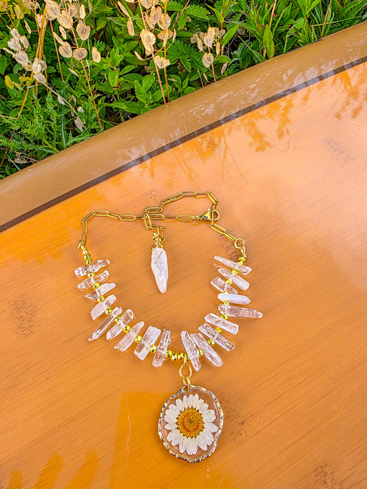 Daisy & Quartz Choker